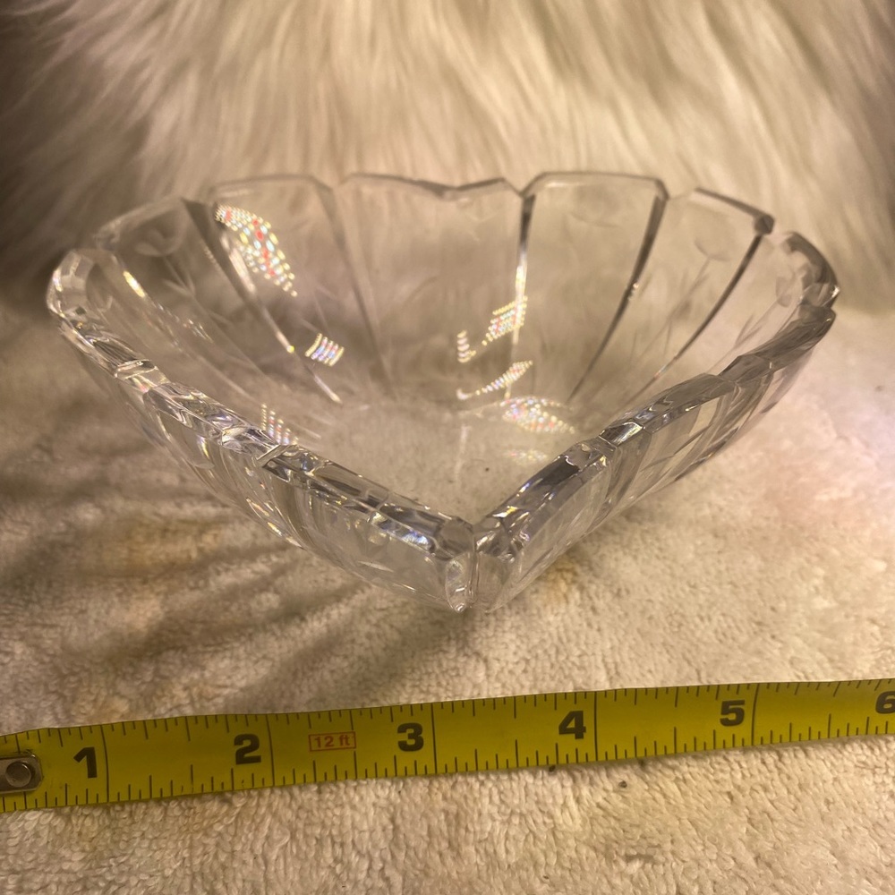 Candy or‎ Nut Dish Crystal Glass Heart Shaped Etched